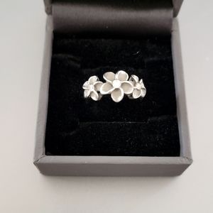 Plumeria Ring Sz 6, Sterling silver